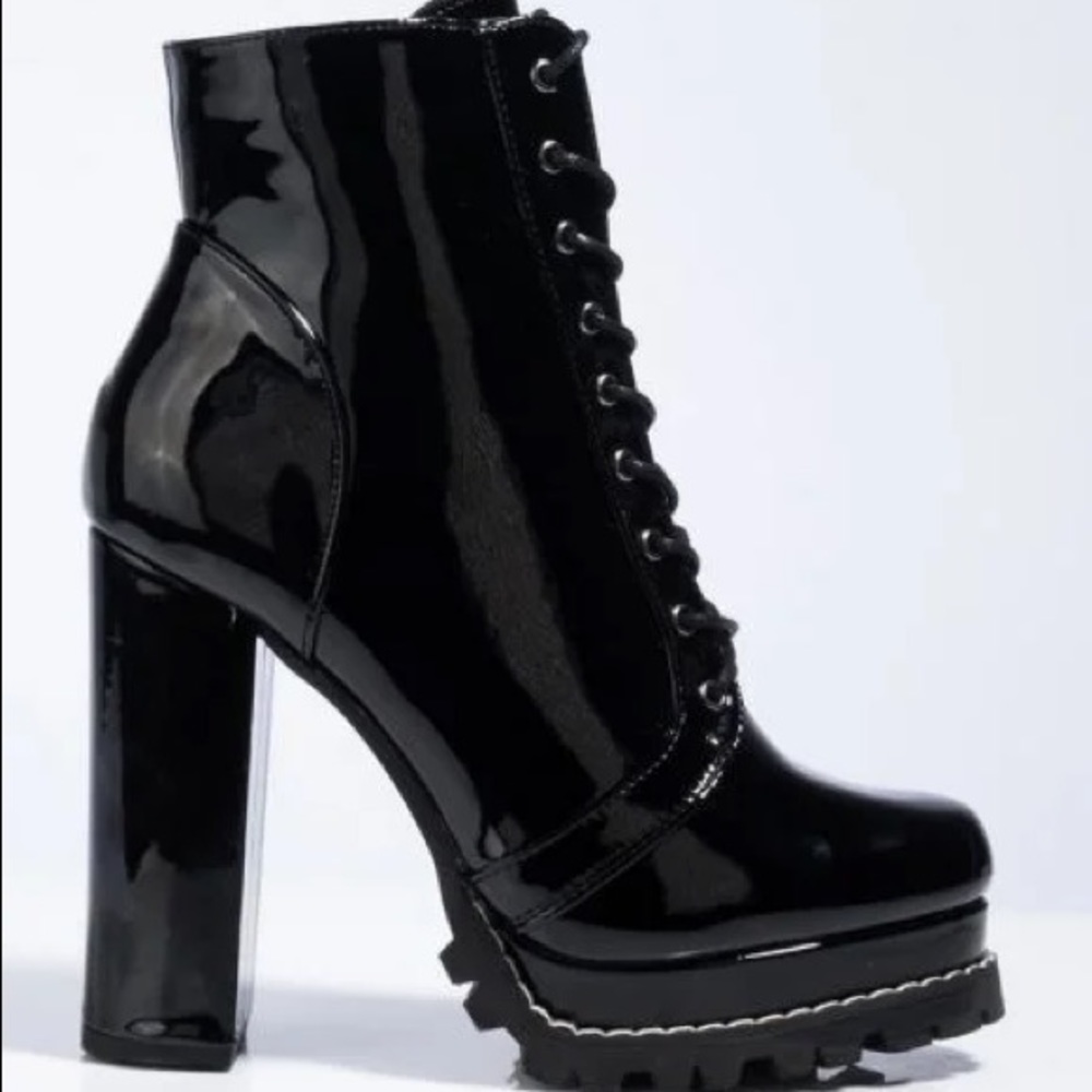 Black Heel Boots Patent Leather Lace Up